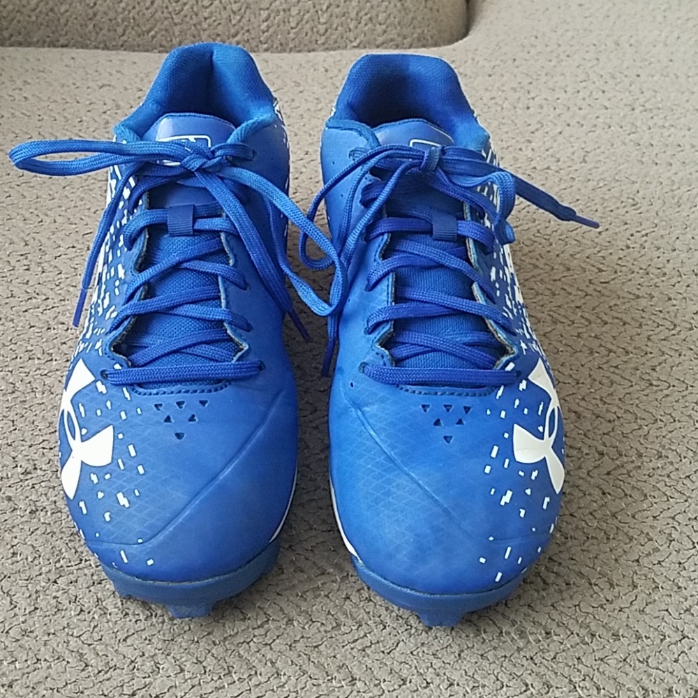 Mens size 8 2017 Under Armour baseball spikes
